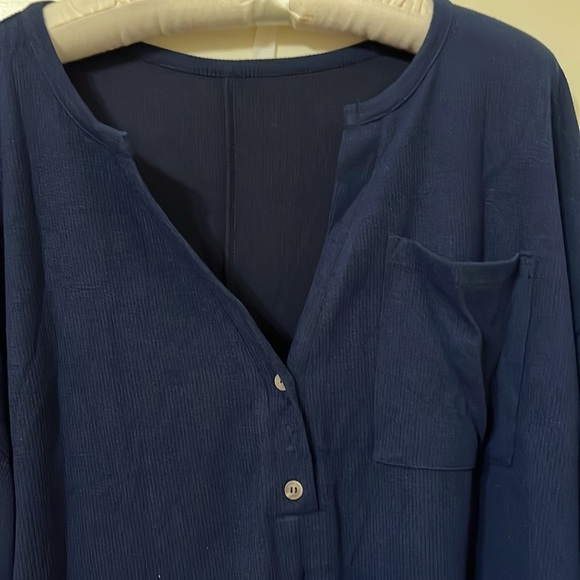 New V Neck Button Rompers Long Sleeve Loose 1 Piece Short Jumpsuit with Pockets - Picture 2 of 9